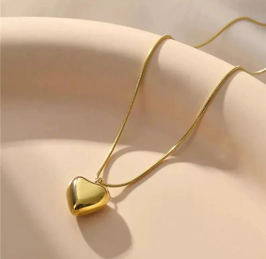 GOLD Solid Heart Necklace