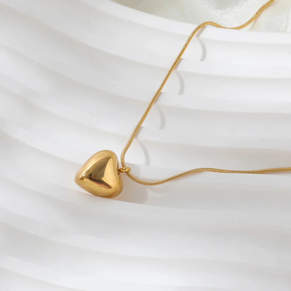 GOLD Solid Heart Necklace